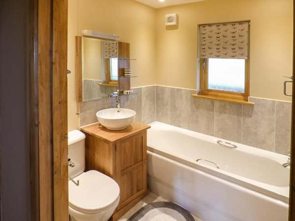 Valley View Lodge Trelystan Ngoại thất bức ảnh